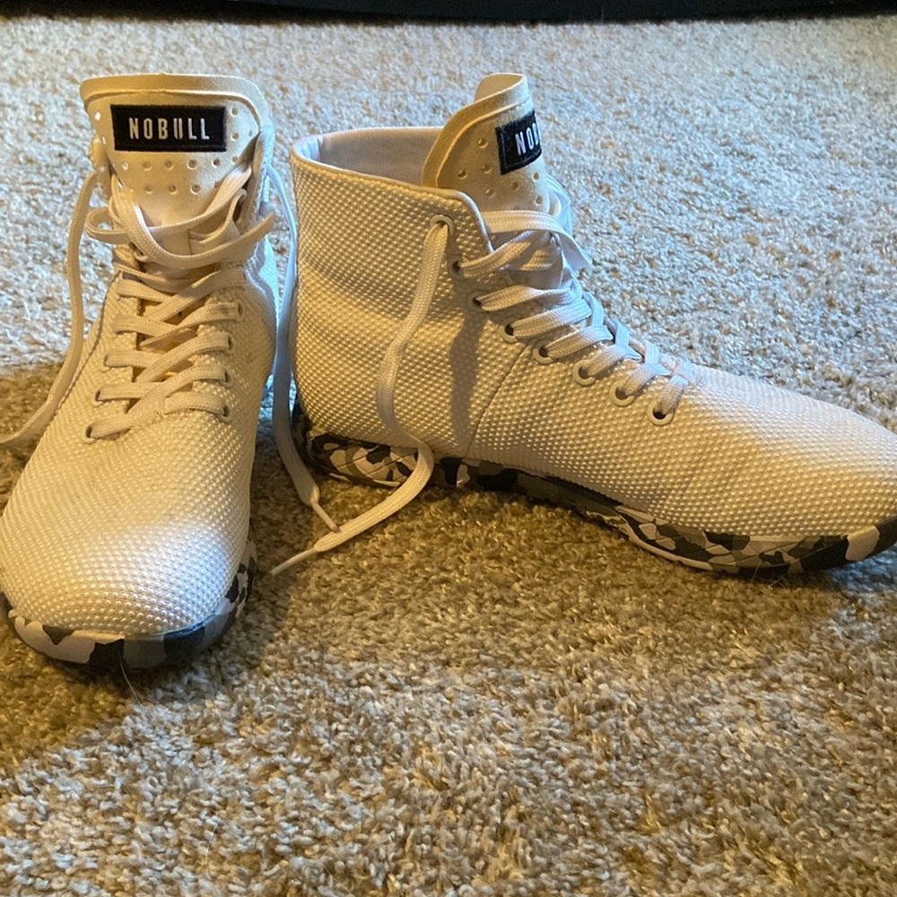 No Bull high top white wild granite trainers women’s size 9